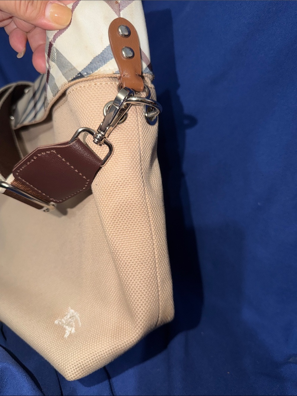Burberry Blue Label - Beige Plaid-Trim Women’s Tote Bag - Brown Accent - Picture 2 of 8